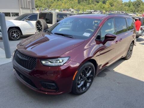 2022 Chrysler Pacifica for sale at SCPNK in Knoxville TN
