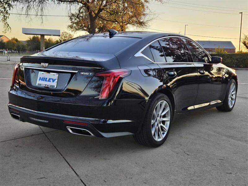 2024 Cadillac CT5 Luxury