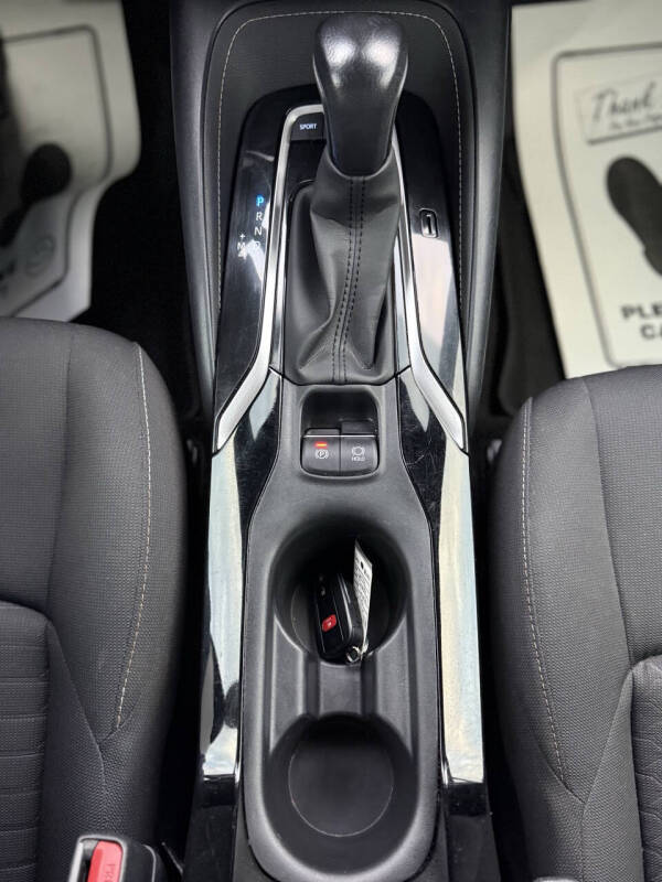 2022 Toyota Corolla Hatchback SE Nightshade Edition