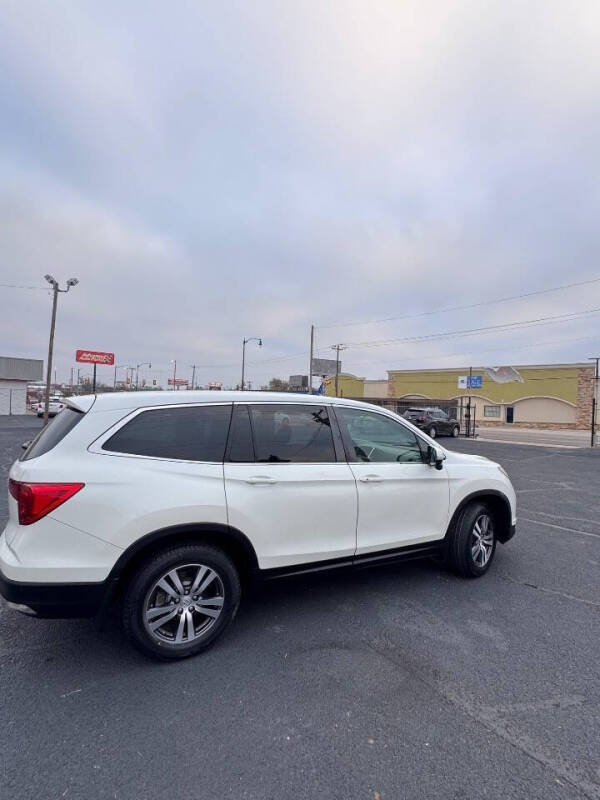 2017 Honda Pilot EX