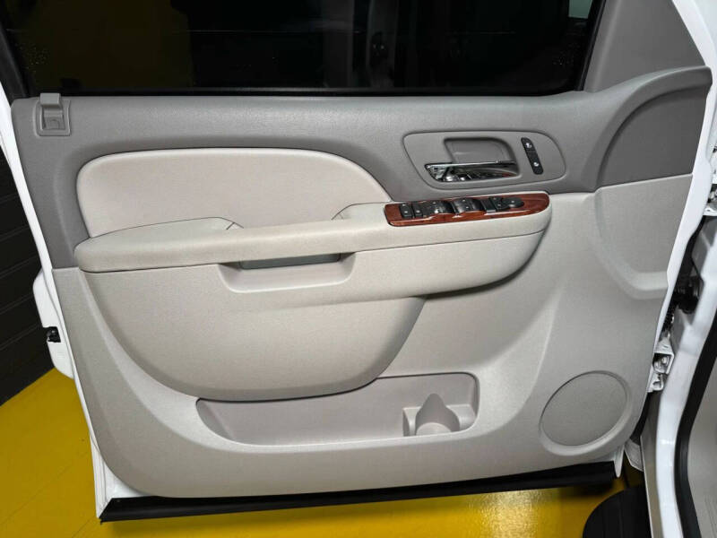 2012 Chevrolet Suburban LT