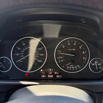 2017 BMW 3 Series 330i