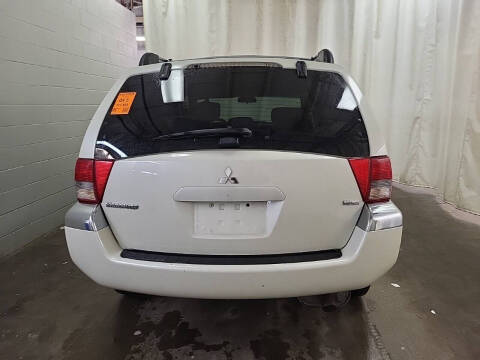 2004 Mitsubishi Endeavor XLS