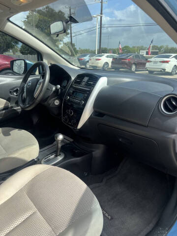 2015 Nissan Versa Note SV