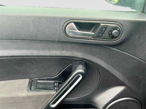 2019 Volkswagen Beetle 2.0T S