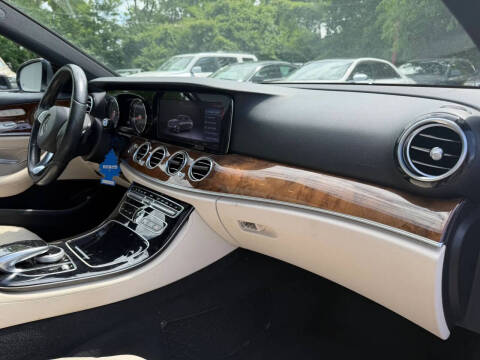 2017 Mercedes-Benz E-Class E 300 4MATIC
