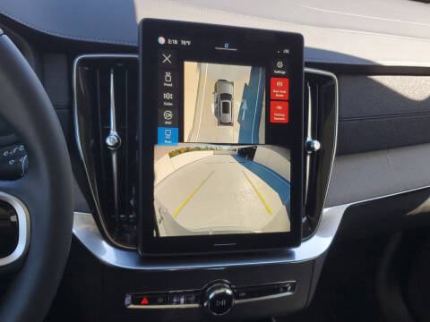 2025 Volvo XC90 B6 Ultra Bright Theme 7P