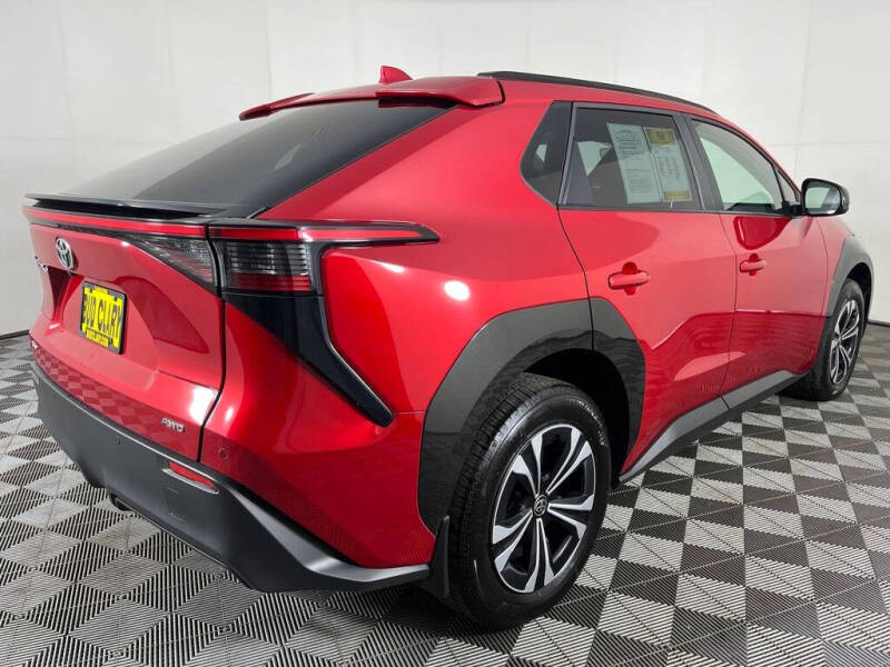 2024 Toyota bZ4X XLE