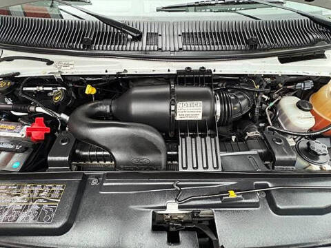 2017 Ford E-Series