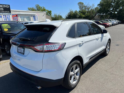 2015 Ford Edge SE