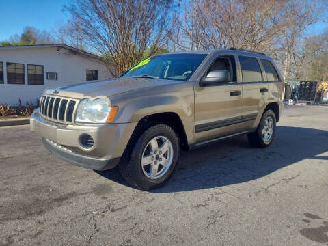 2005 Jeep Grand Cherokee for sale at TR MOTORS in Gastonia NC