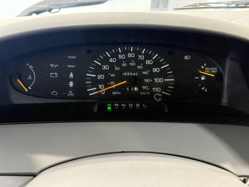 1995 Toyota Previa DX