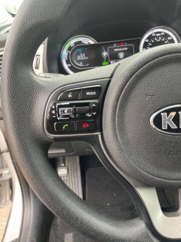 2018 Kia Niro LX