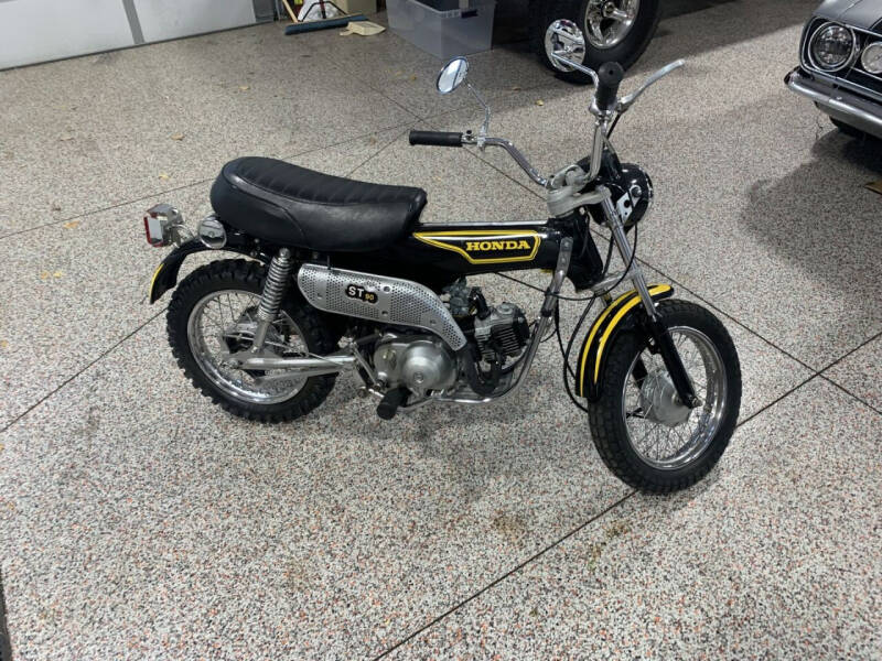 1974 Honda ST 90
