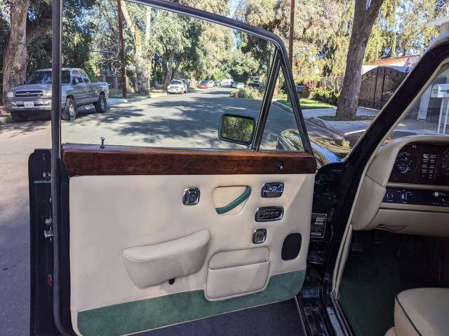 1977 Rolls-Royce Silver Shadow