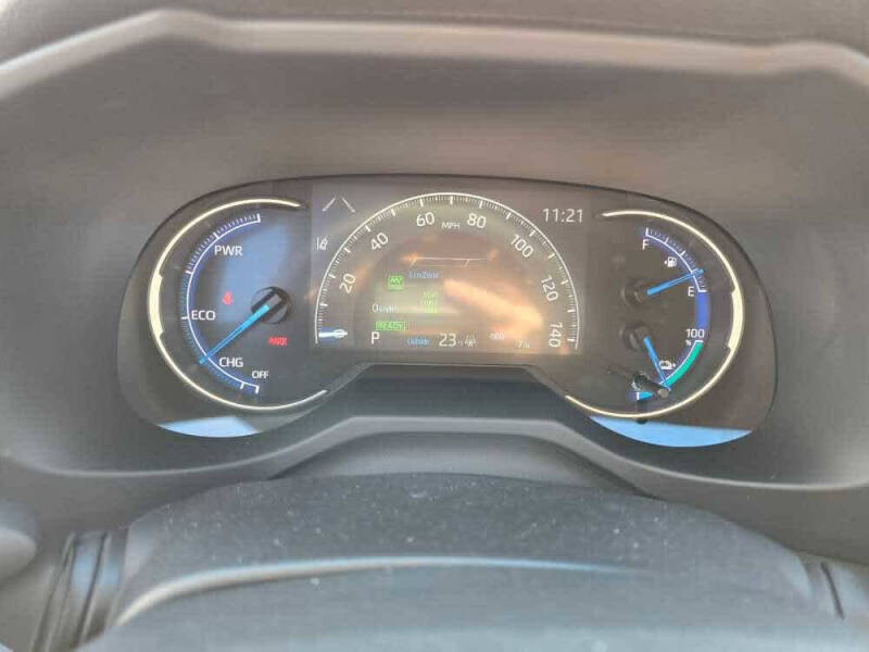 2025 Toyota RAV4 Plug-in Hybrid SE