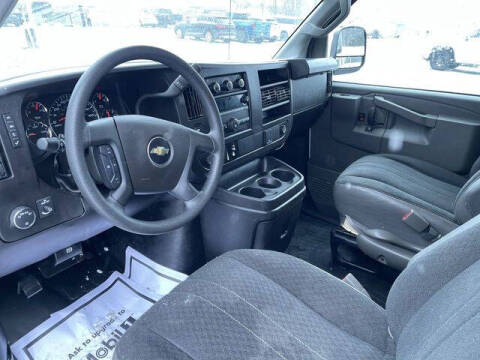 2024 Chevrolet Express 2500