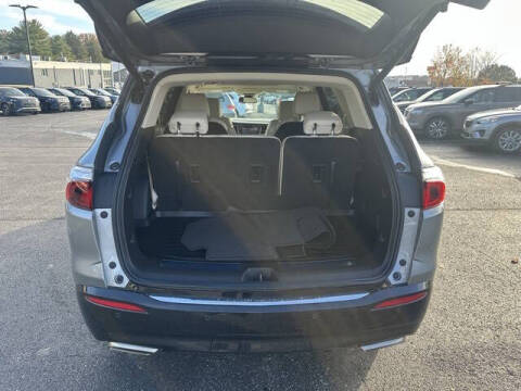 2024 Buick Enclave Essence