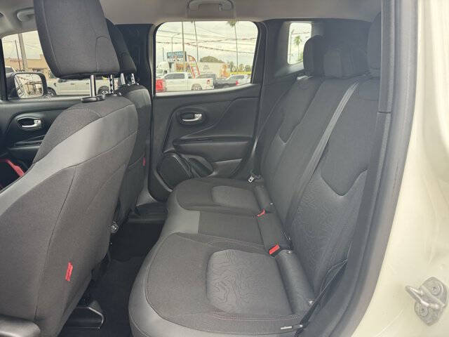 2023 Jeep Renegade Trailhawk