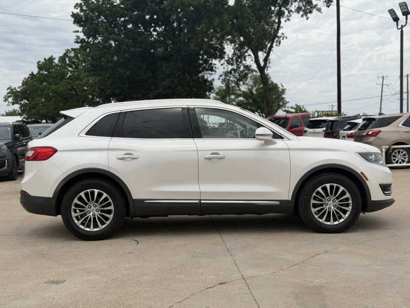 2017 Lincoln MKX Select
