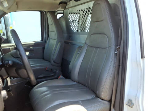 2017 Chevrolet Express 2500