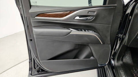 2023 Cadillac Escalade Sport Platinum