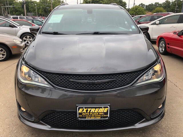 2018 Chrysler Pacifica Touring L Plus