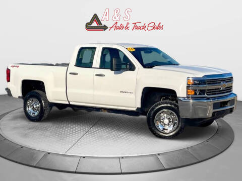 2015 Chevrolet Silverado 2500HD for sale at A & S Auto and Truck Sales in Platte City MO