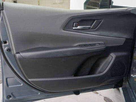 2025 Toyota Prius XLE