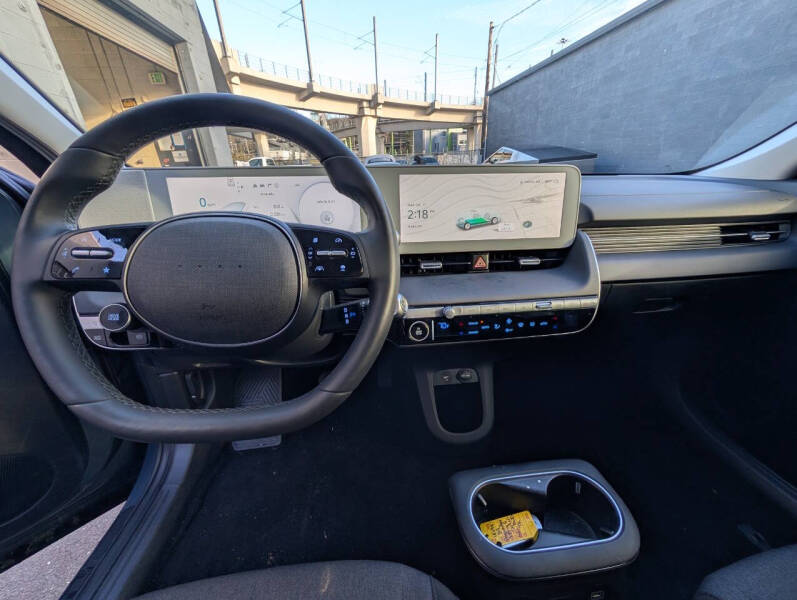 2024 Hyundai Ioniq 5 SEL