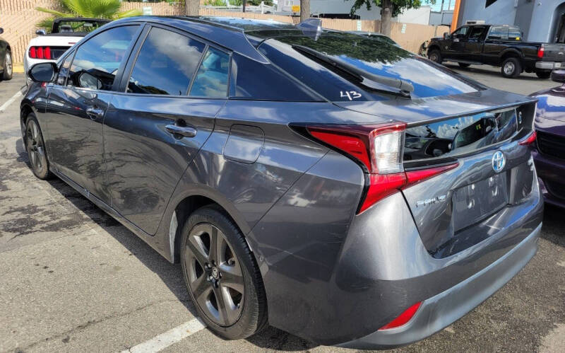 2020 Toyota Prius XLE