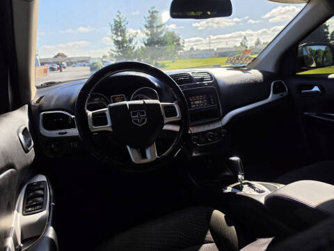 2019 Dodge Journey SE