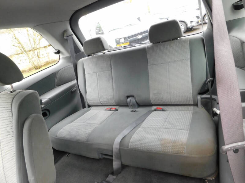 2004 Mazda MPV LX