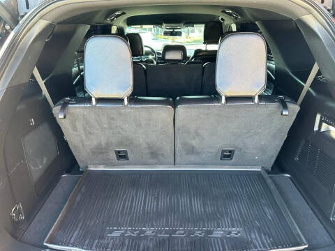 2020 Ford Explorer ST