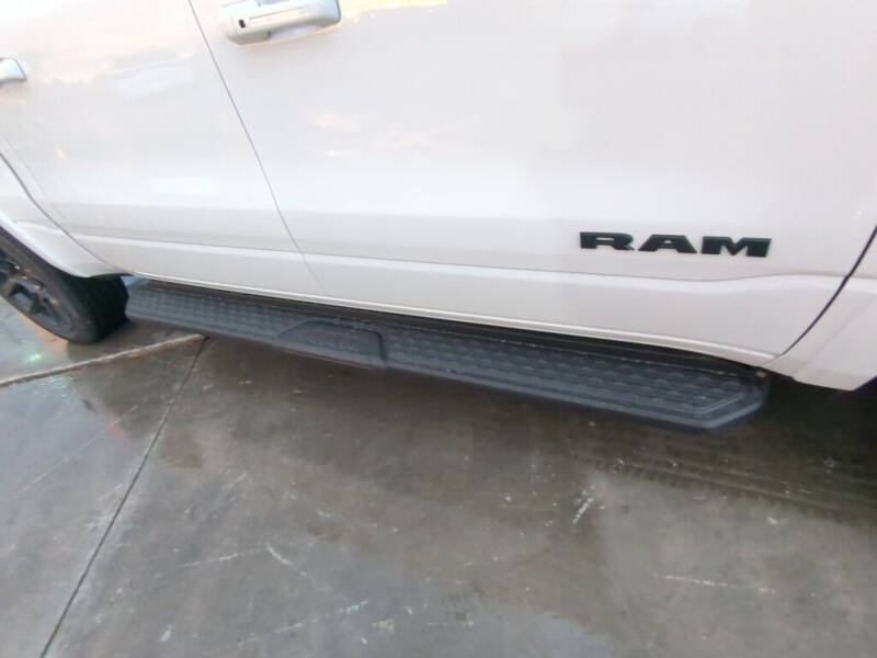 2022 RAM Ram 1500 Pickup Laramie photo 17