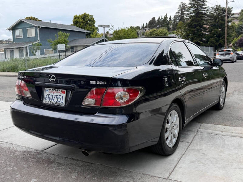 2004 Lexus ES 330