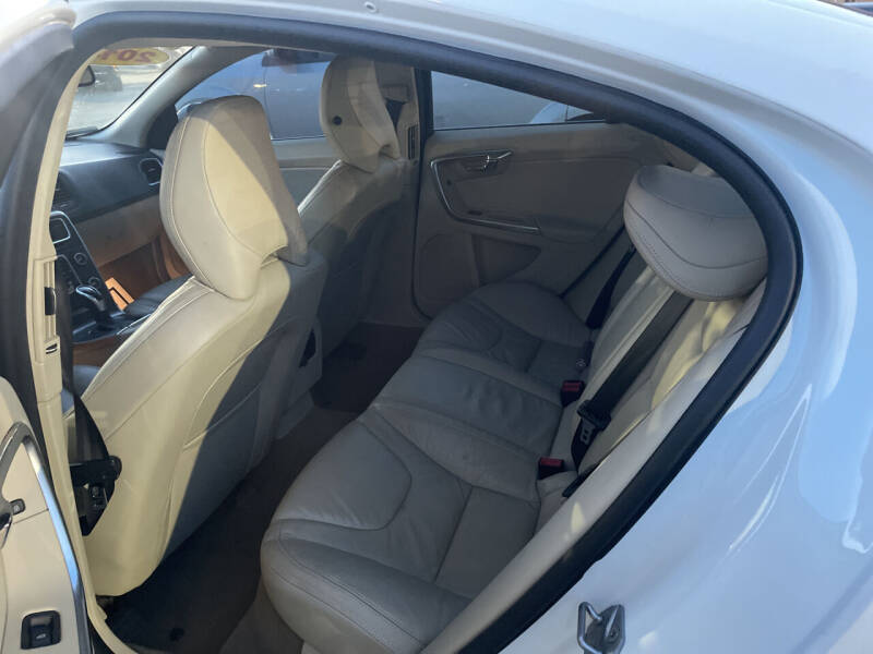 2014 Volvo S60 T5 Premier