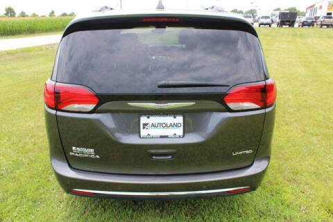 2018 Chrysler Pacifica Limited