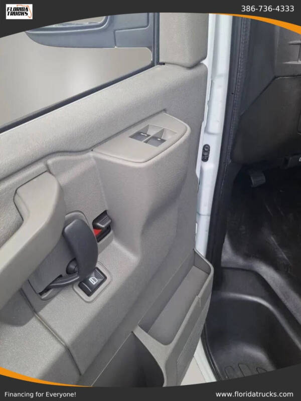 2021 Chevrolet Express 2500