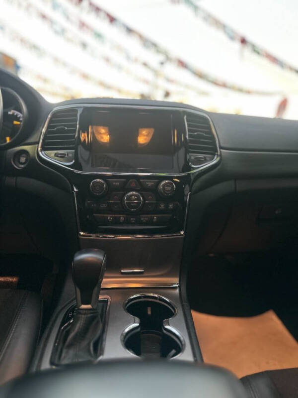 2020 Jeep Grand Cherokee Altitude