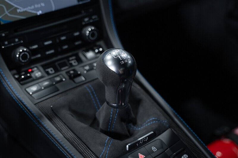 2020 Porsche 718 Cayman GT4