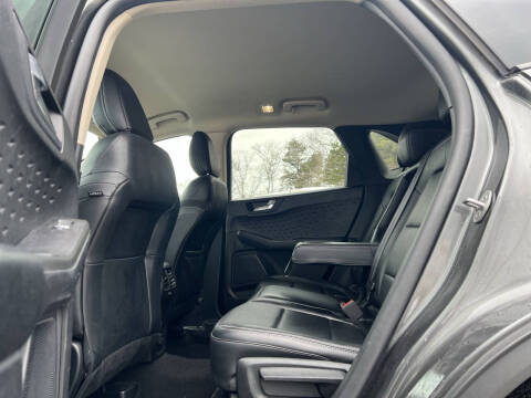 2020 Ford Escape SEL