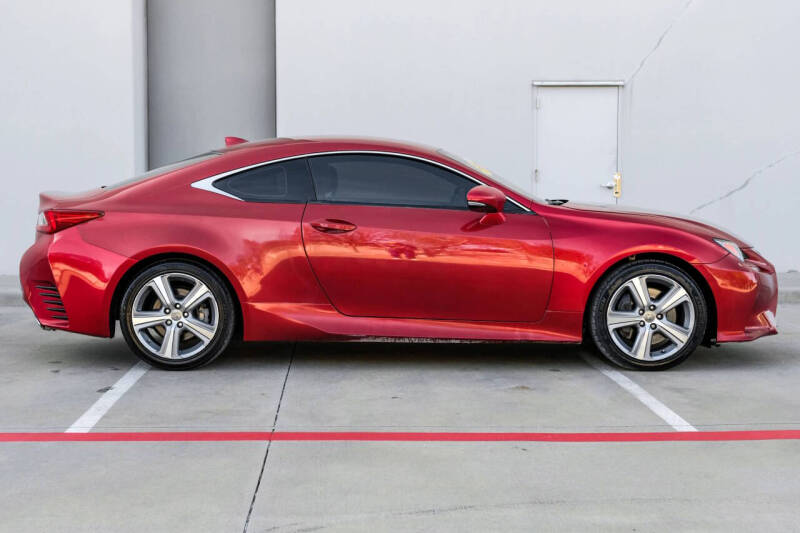 2016 Lexus RC 200t