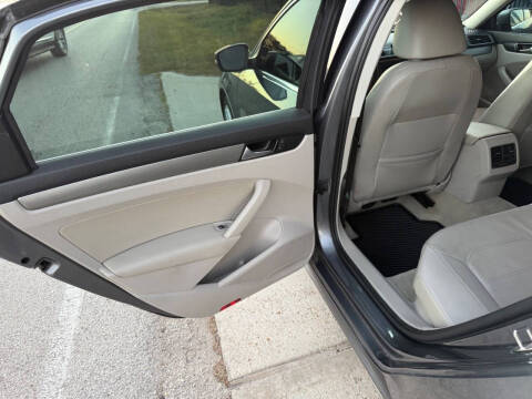 2015 Volkswagen Passat 2.0L TDI SE