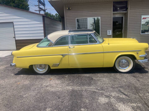 1954 Ford SKYLINER
