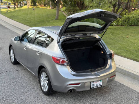 2012 Mazda MAZDA3 i Touring