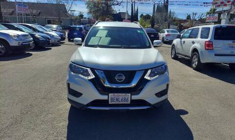 2018 Nissan Rogue for sale at EXPRESS CREDIT MOTORS in San Jose CA