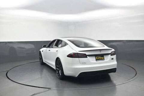 2022 Tesla Model S Plaid