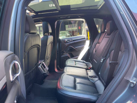 2016 Porsche Cayenne