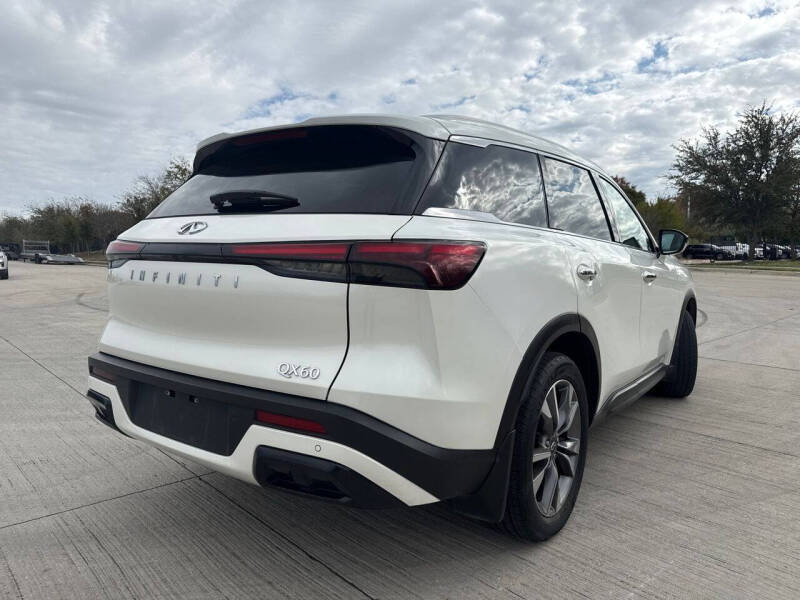 2023 Infiniti QX60 Luxe